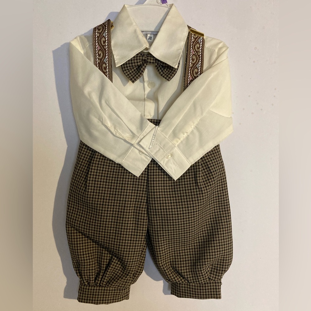 NWT ! Little Boys Vintage Outfit with Suspenders and Hat